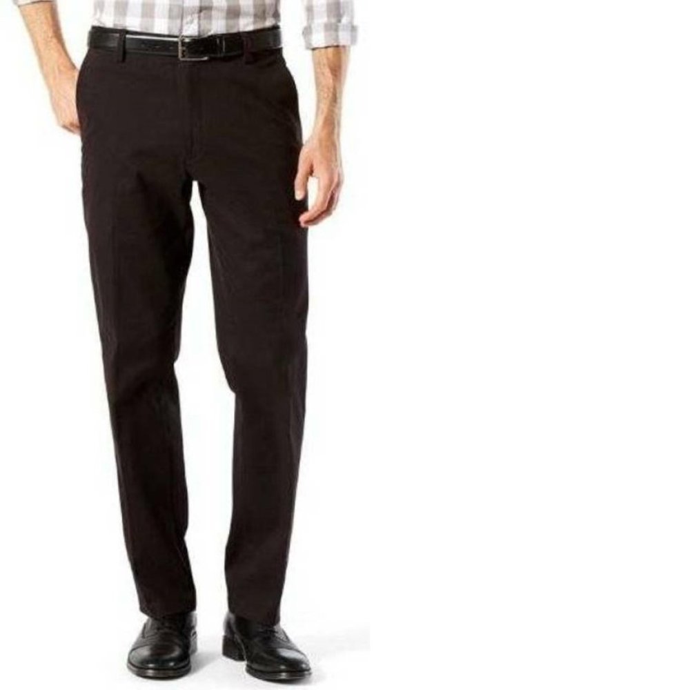 Mens Dockers Pants Black 32x32 Straight Flat Front Casual Khakis Dress 4 Pkt